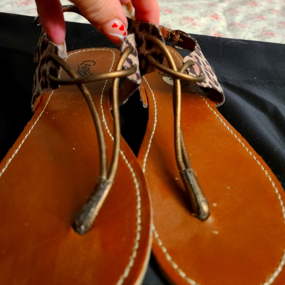 SOLD Women's sandal